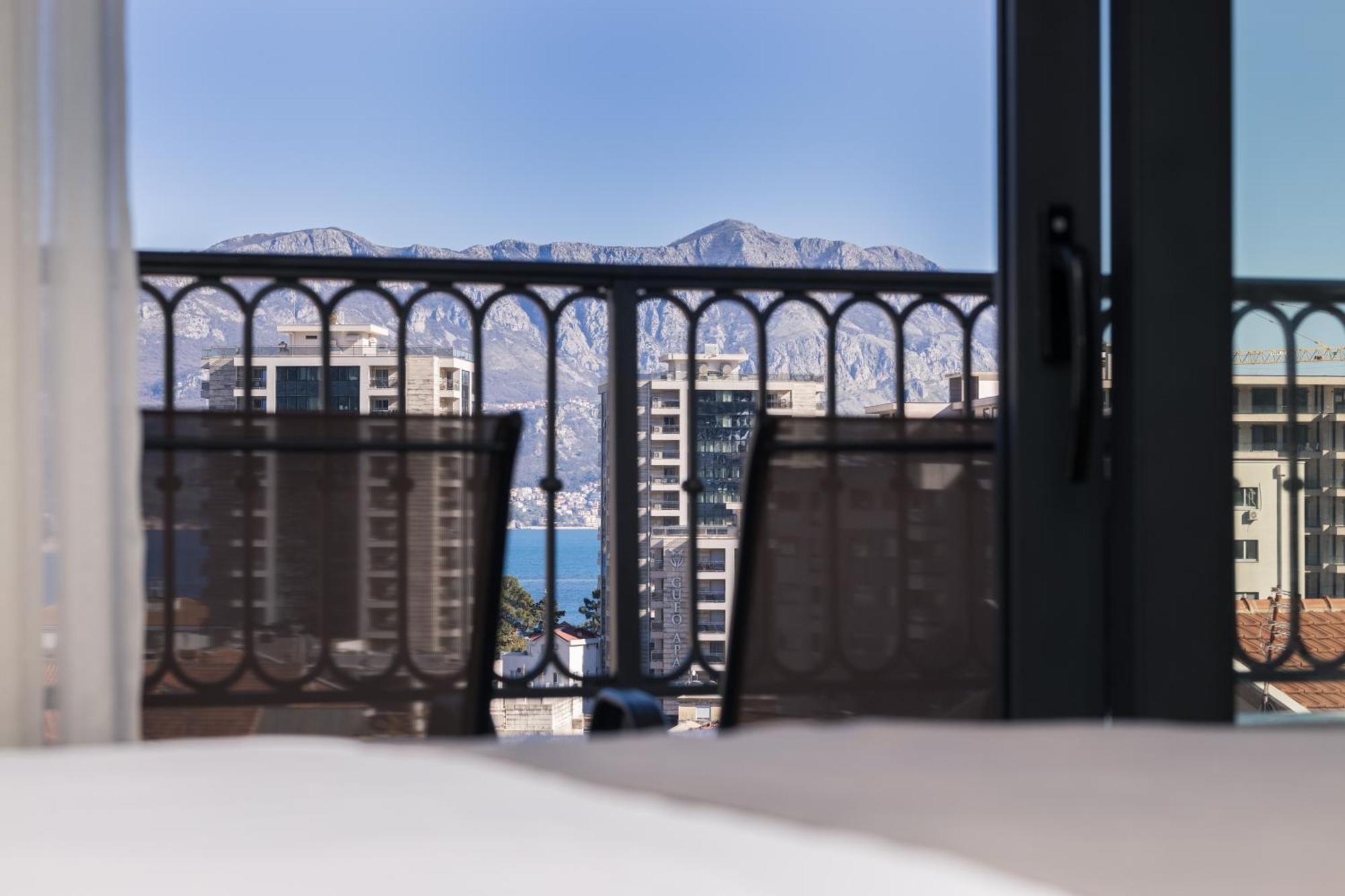 Hotel Pima Будва Экстерьер фото